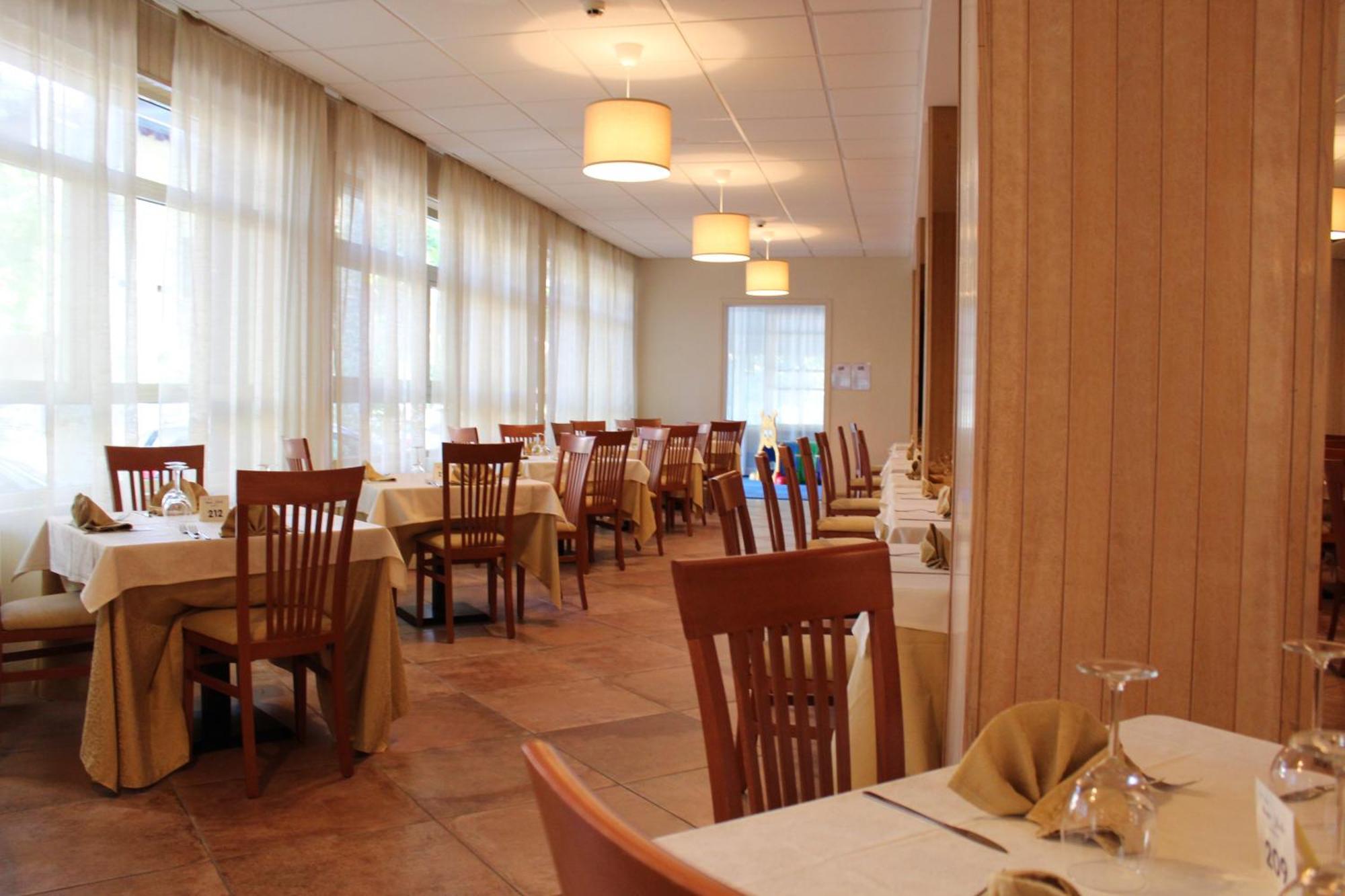 Hotel Jole Cesena Bagian luar foto
